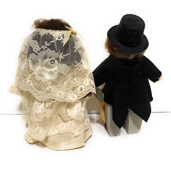 Lizzie High Doll The Wedding  copyright 1987 Wooden Folk Art Bride and Groom - Picture 4 of 8